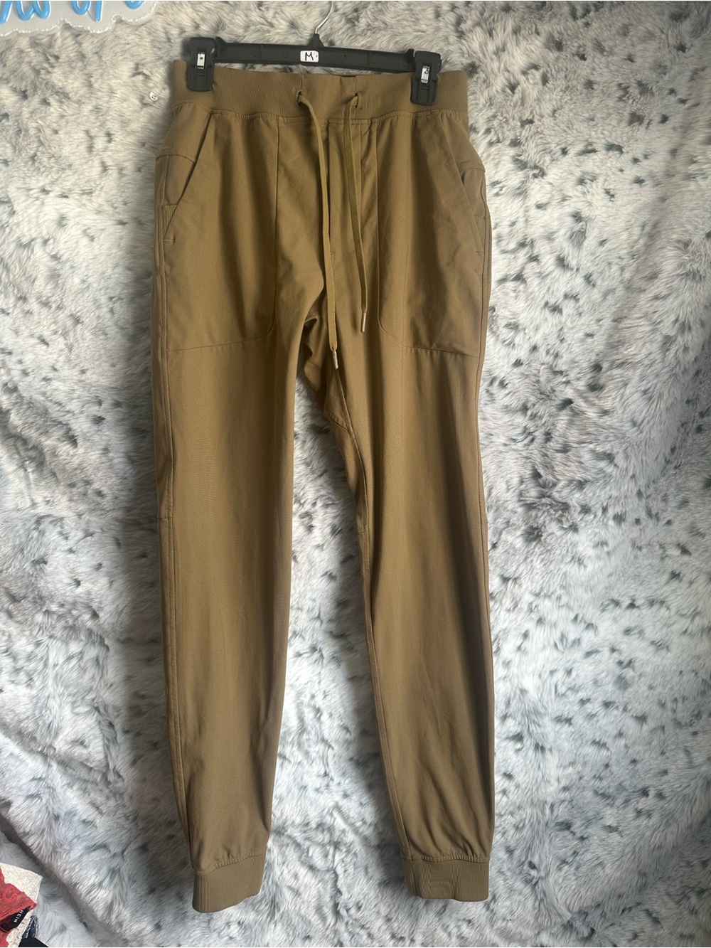 295. Lululemon ABC Jogger *Warpstreme sz small